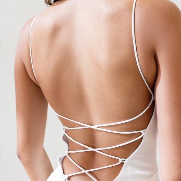 Wtoo Clea wedding dress size 8 - Picture 2 of 10